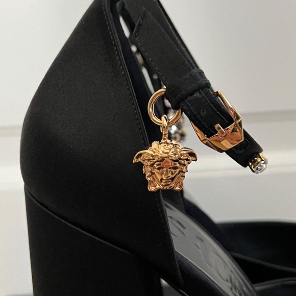 Versace Medusa Aevitas Black Satin Crystal Logo Charm Platform Runway Pumps - Picture 13 of 16